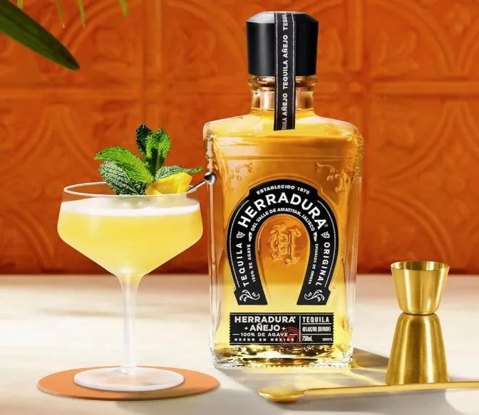 Tequila Herradura Añejo 100% Agave, 700 ml, con caja de regalo