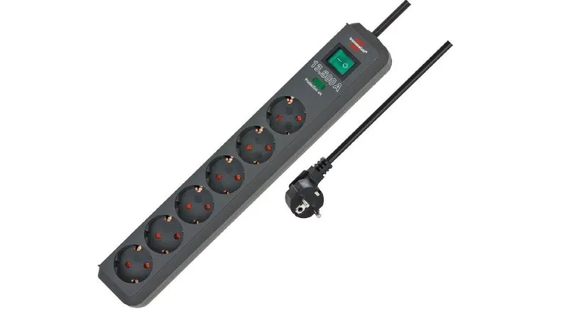 Regleta Brennenstuhl Eco-Line 6 tomas con proteccion sobretensiones, cable 1.5m e interruptor iluminado