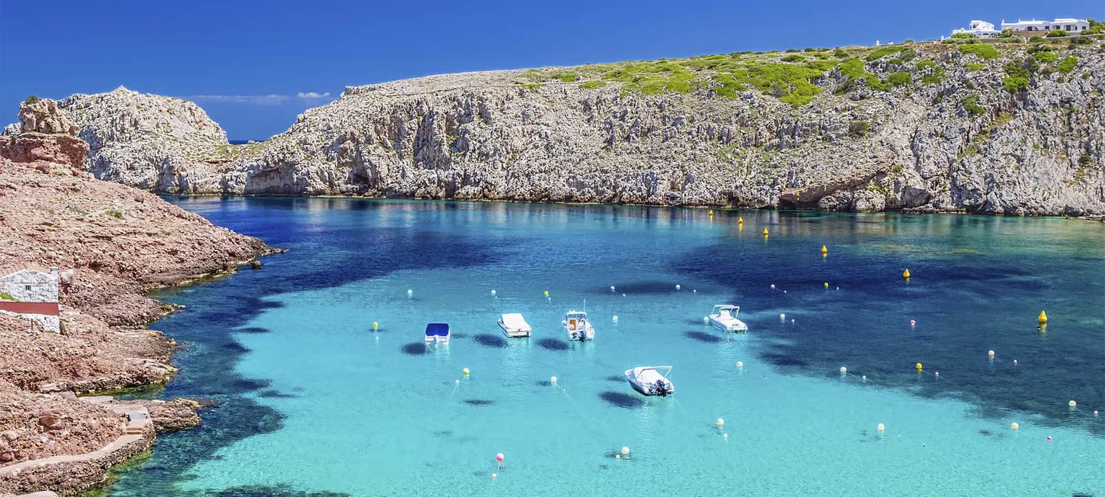 Estancia en Menorca 4 noches+ con ferry y coche desde BCN/VLC (4★ Cala Tirant)