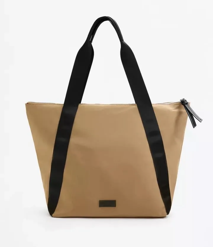 Bolso shopper Urban Lefties Beige - 8.99€