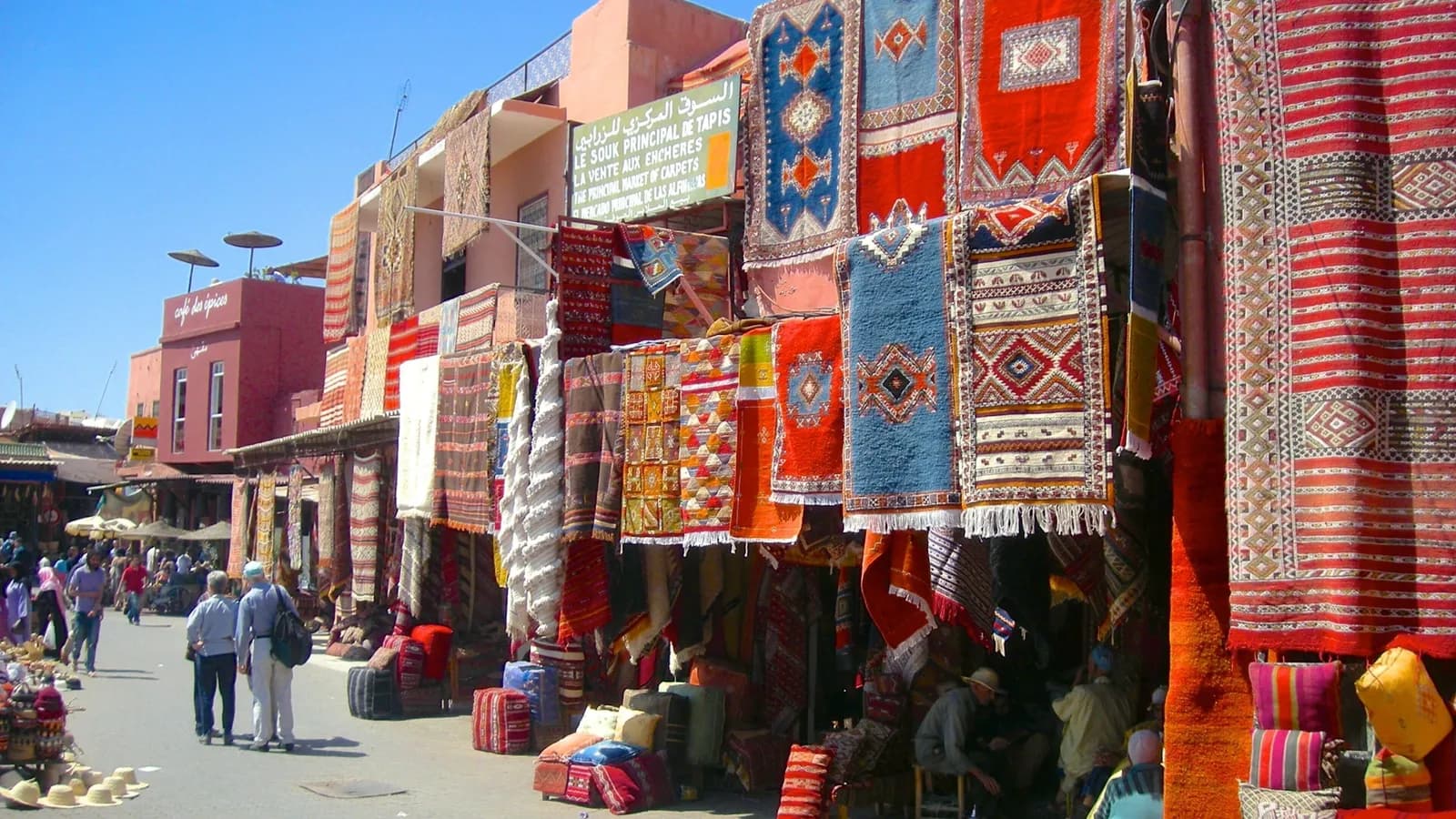 Escapada a Marrakech: Vuelos y Alojamiento en Riad Tradicional desde 139€