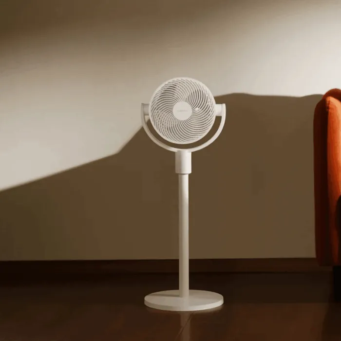 Ventilador Xiaomi Smart Standing Air Circulation Fan con gran caudal y oscilación